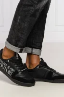 Tenisky s přídavkem kůže Versace Jeans Couture černá