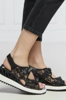 Kůžoné sandály Le Silla černá