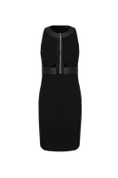 Šaty Peggy GUESS černá