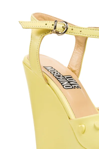 Sandály Love Moschino žlutý