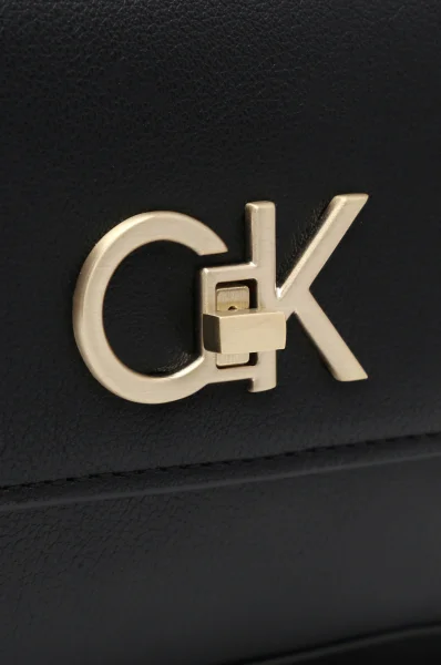 Crossbody kabelka RE-LOCK CAMERA W/FLAP Calvin Klein černá
