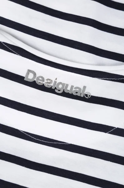 Tričko | Regular Fit Desigual bílá