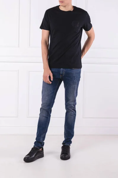 Tričko SUM 600 | Slim Fit Versace Jeans černá