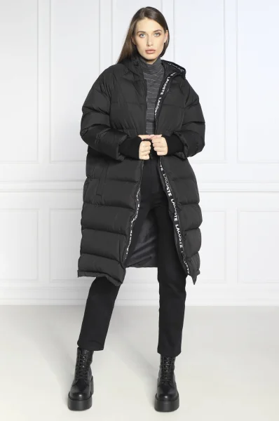 Péřový kabát Lacoste černá