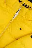 Péřová bunda ESSENTIAL | Regular Fit Tommy Hilfiger žlutý