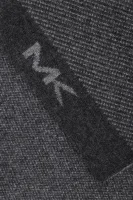 VLNĚNÁ ŠÁLA Michael Kors grafitově šedá