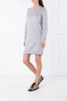 Šaty Armani Exchange popelavě šedý